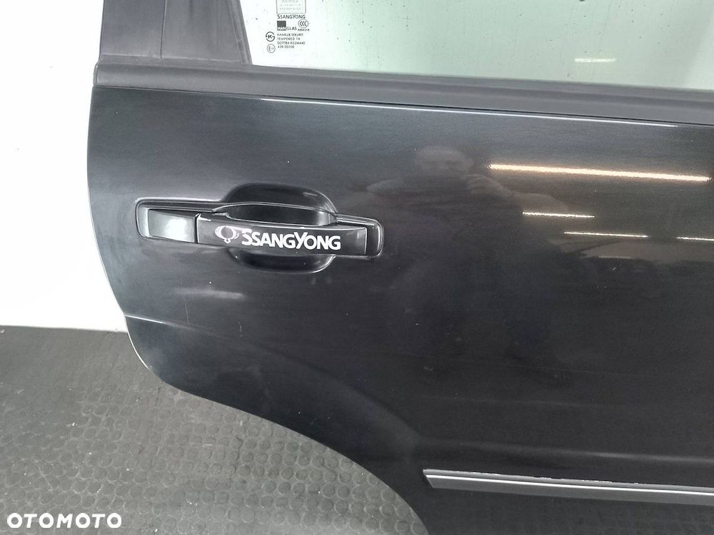 DRZWI TYŁ PRAWY  SSANGYONG REXTON LAK - 9