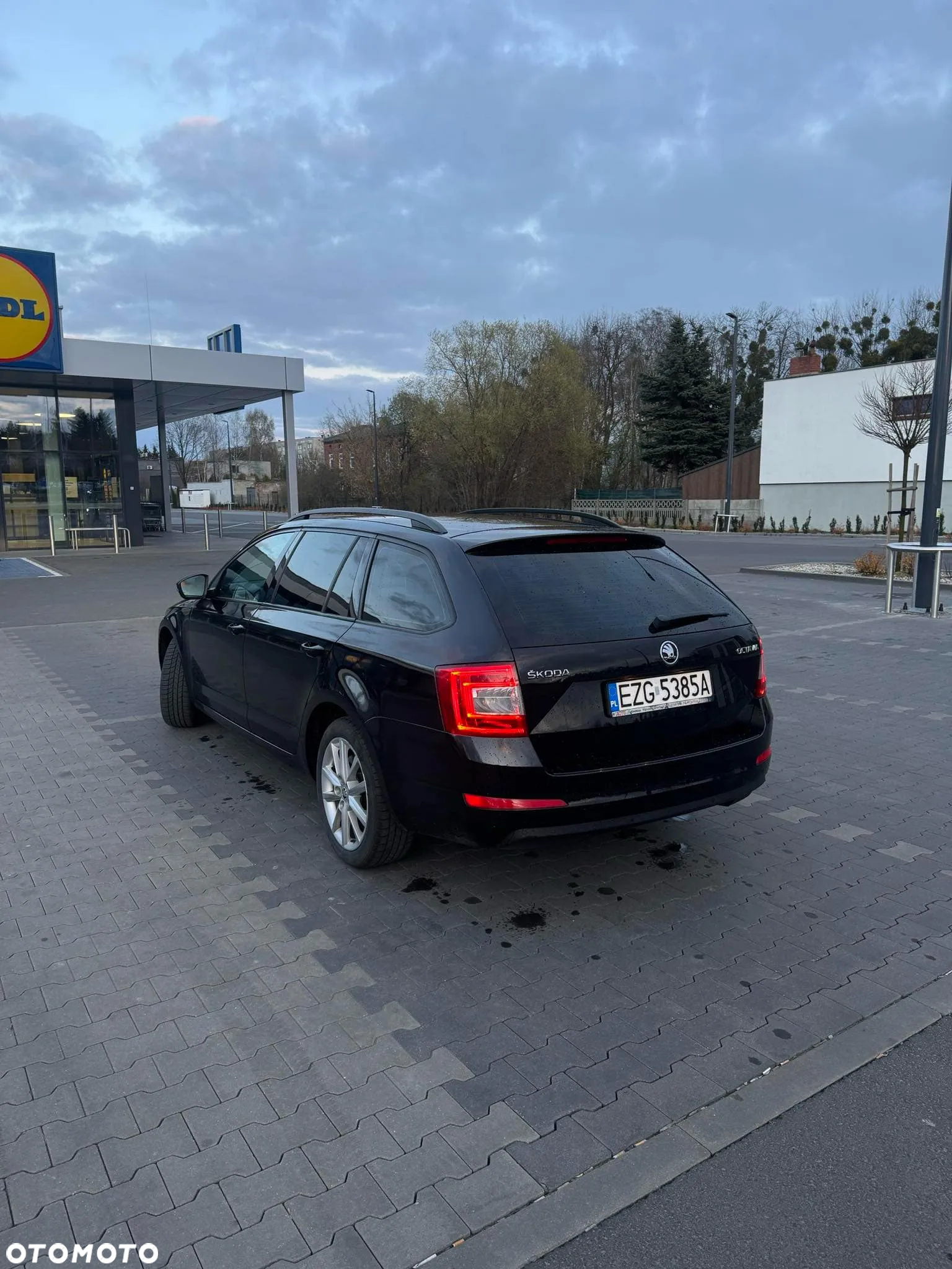 Skoda Octavia 1.4 TSI Ambition DSG - 3