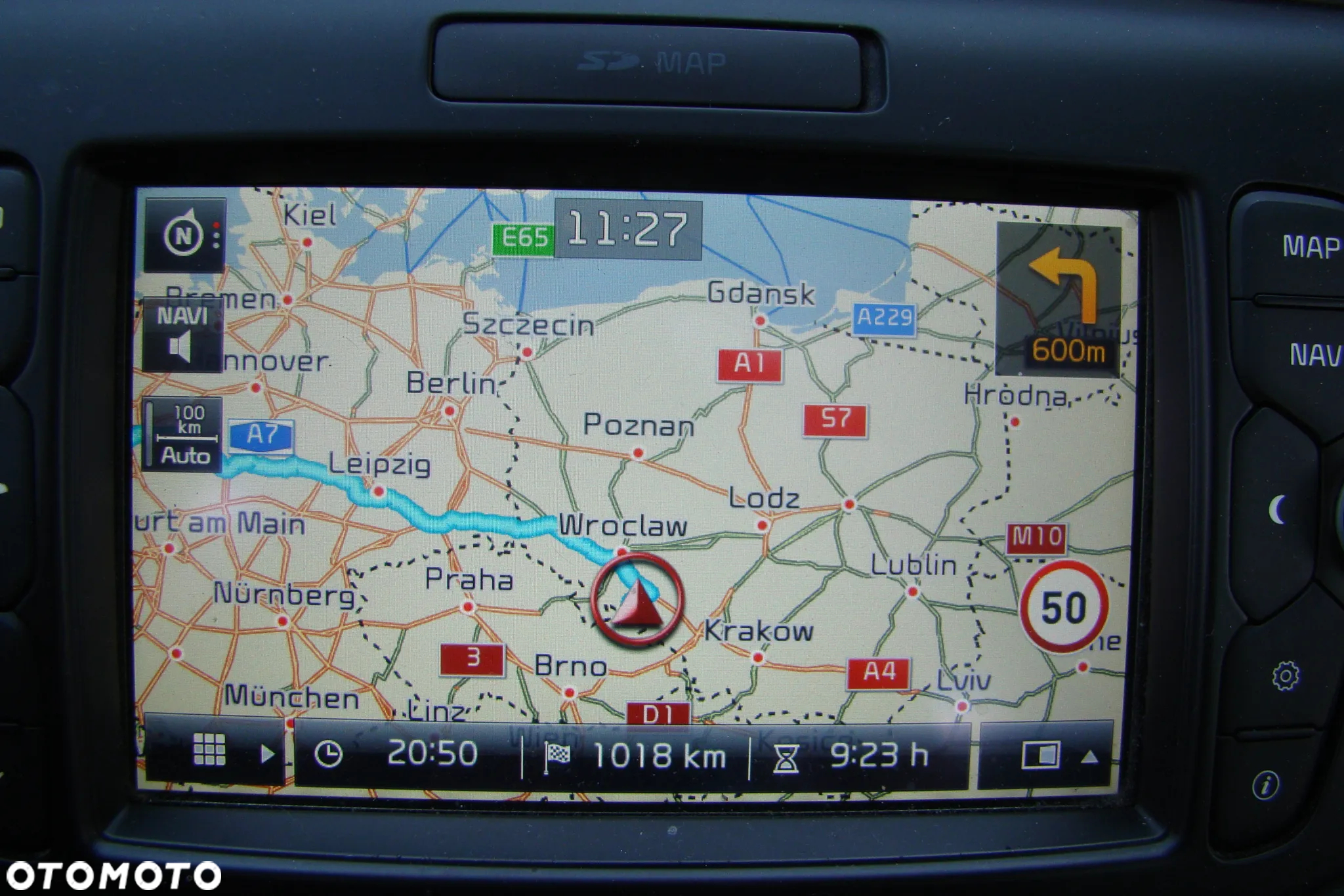 Kia Ceed - 4