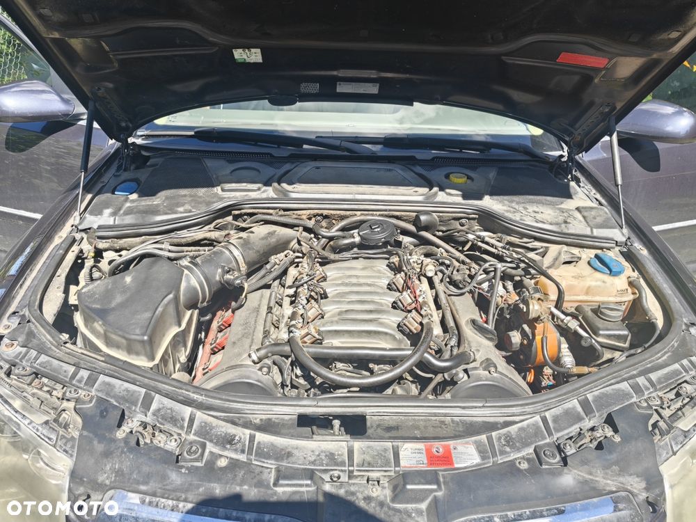 Audi A8 - 5