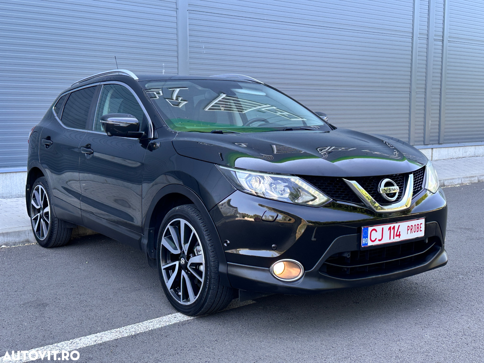 Nissan Qashqai 1.6 DIG-T TEKNA - 16