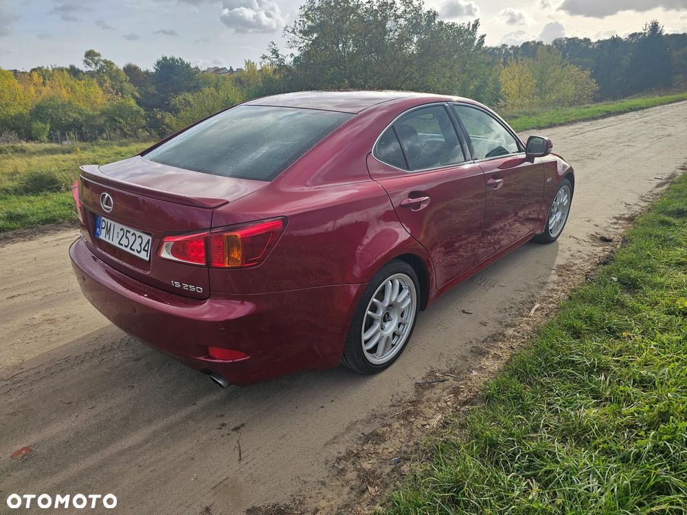 Lexus IS 250 F Sport - 4