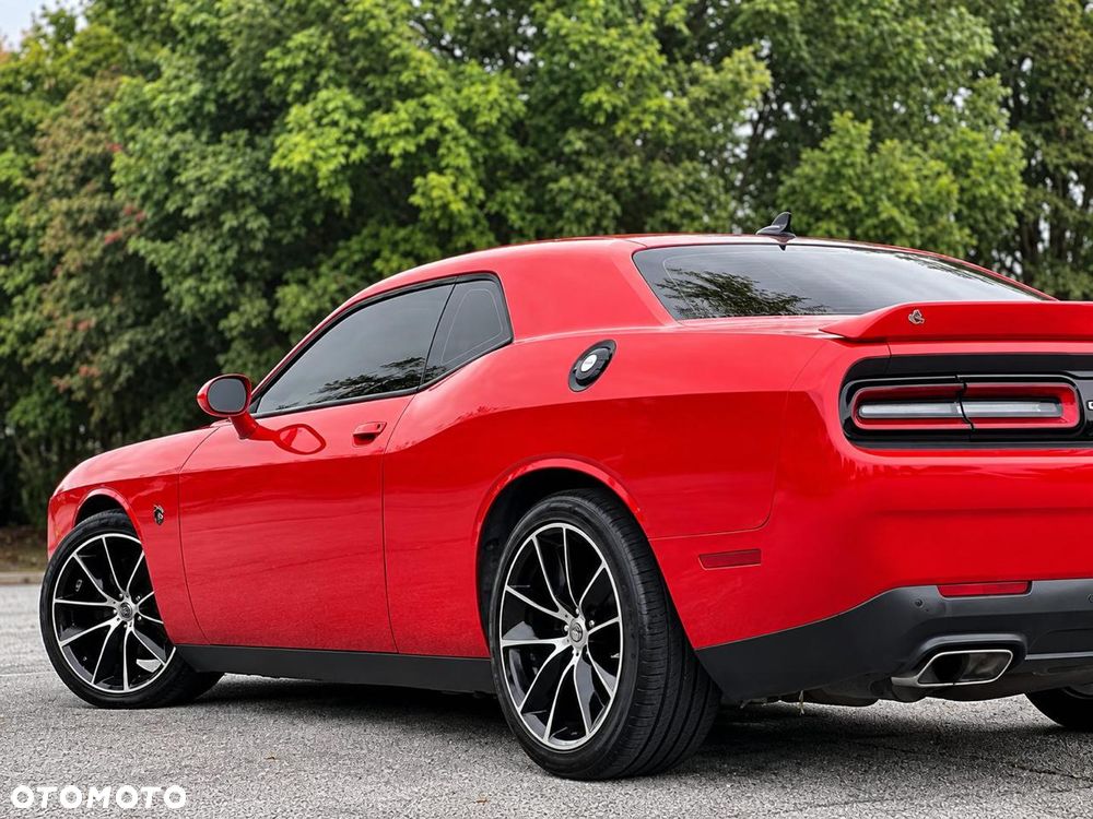 Dodge Challenger 5.7 R/T Shaker - 10