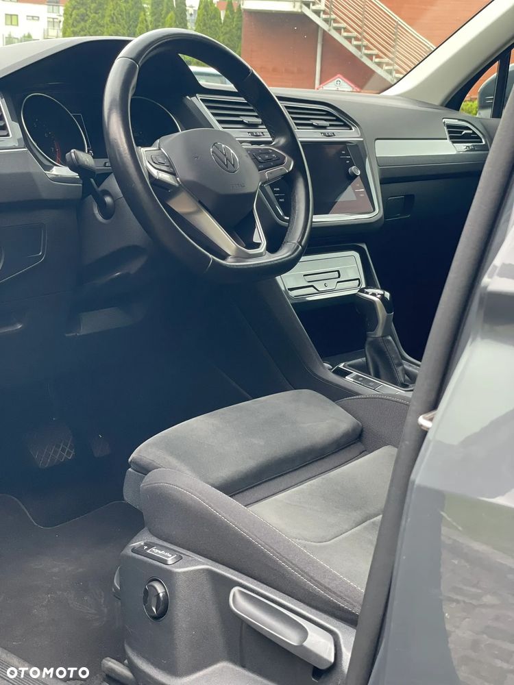 Volkswagen Tiguan 1.5 TSI EVO Comfortline DSG - 2
