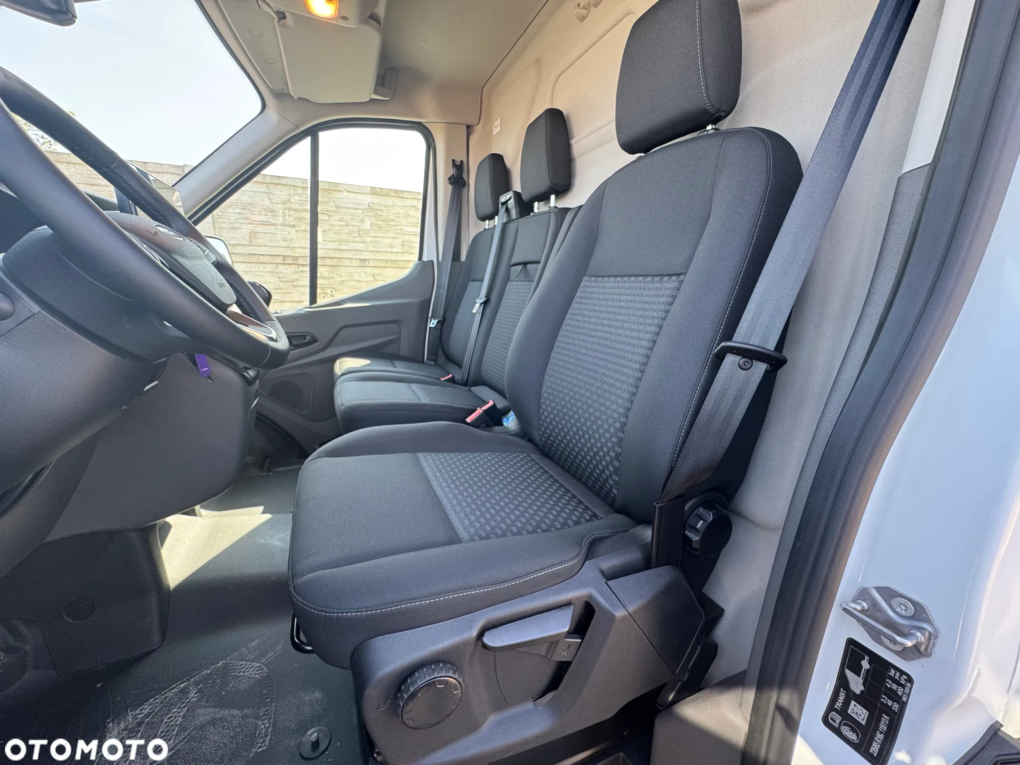 Ford Transit - 16