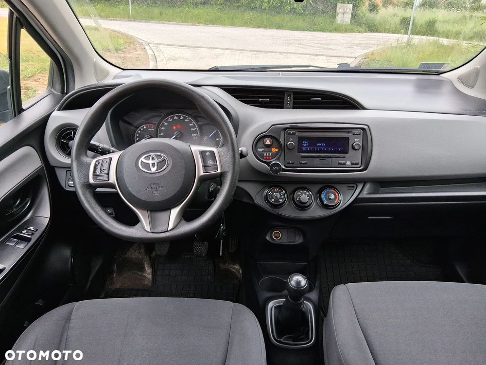 Toyota Yaris 1.0 Active - 7