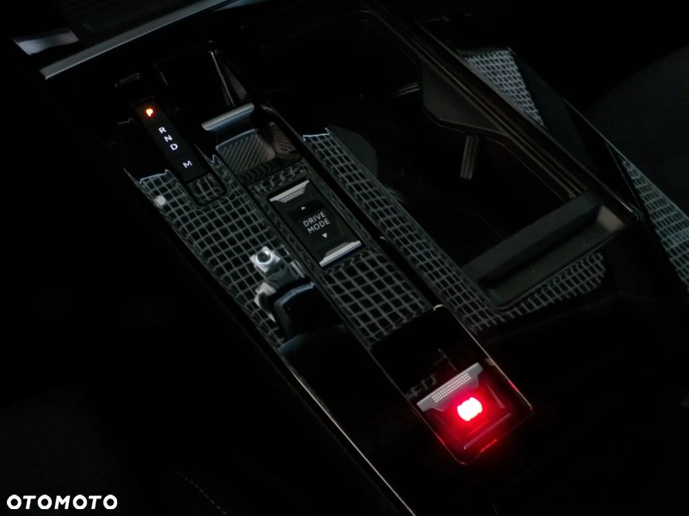 Opel Astra 1.2 T GS S&S - 24