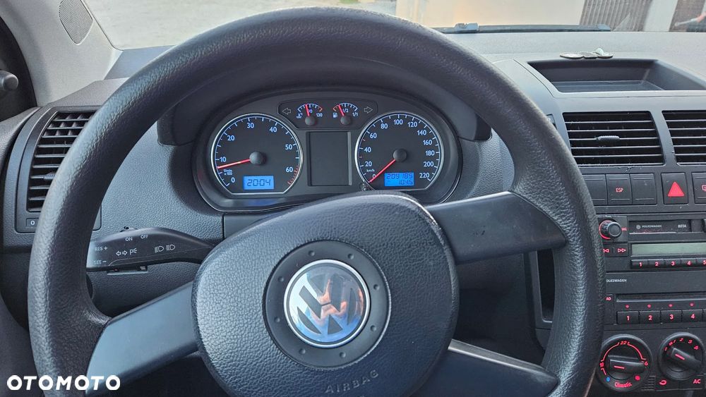 Volkswagen Polo 1.2 - 8