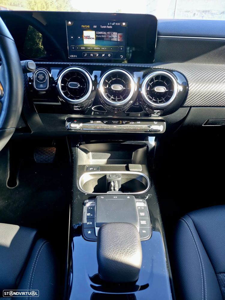 Mercedes-Benz CLA 200 - 14