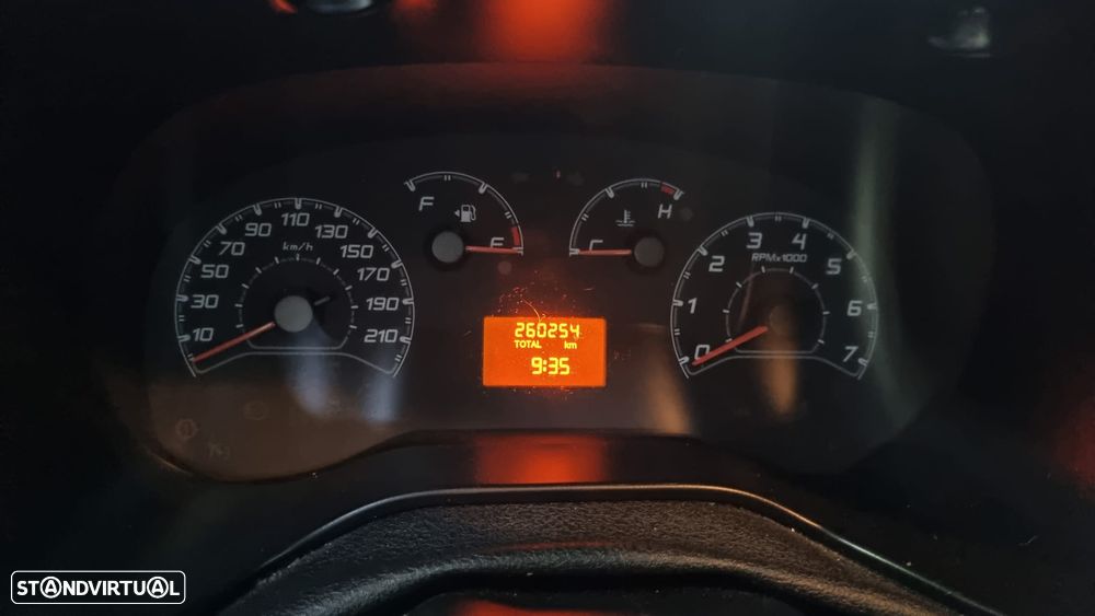Fiat DOBLO 1.3 - 3 LUGARES - 9