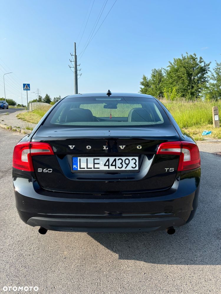 Volvo S60 T5 Powershift - 3