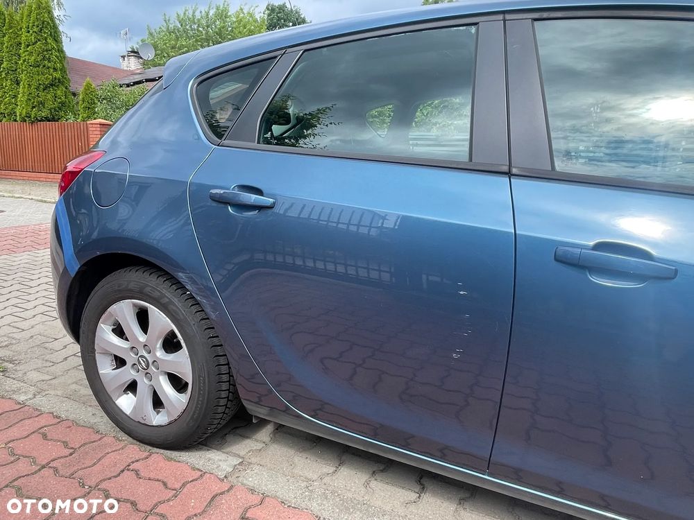 Opel Astra - 5