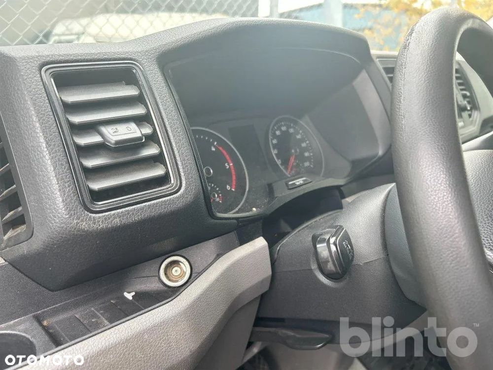 Volkswagen CRAFTER CHŁODNIA - 12