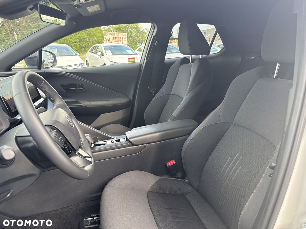 Toyota C-HR - 14