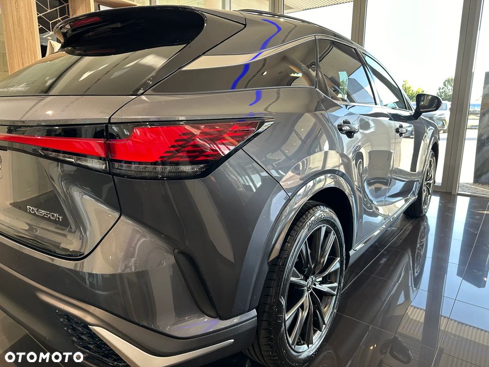 Lexus RX 350h F Sport Design - 11