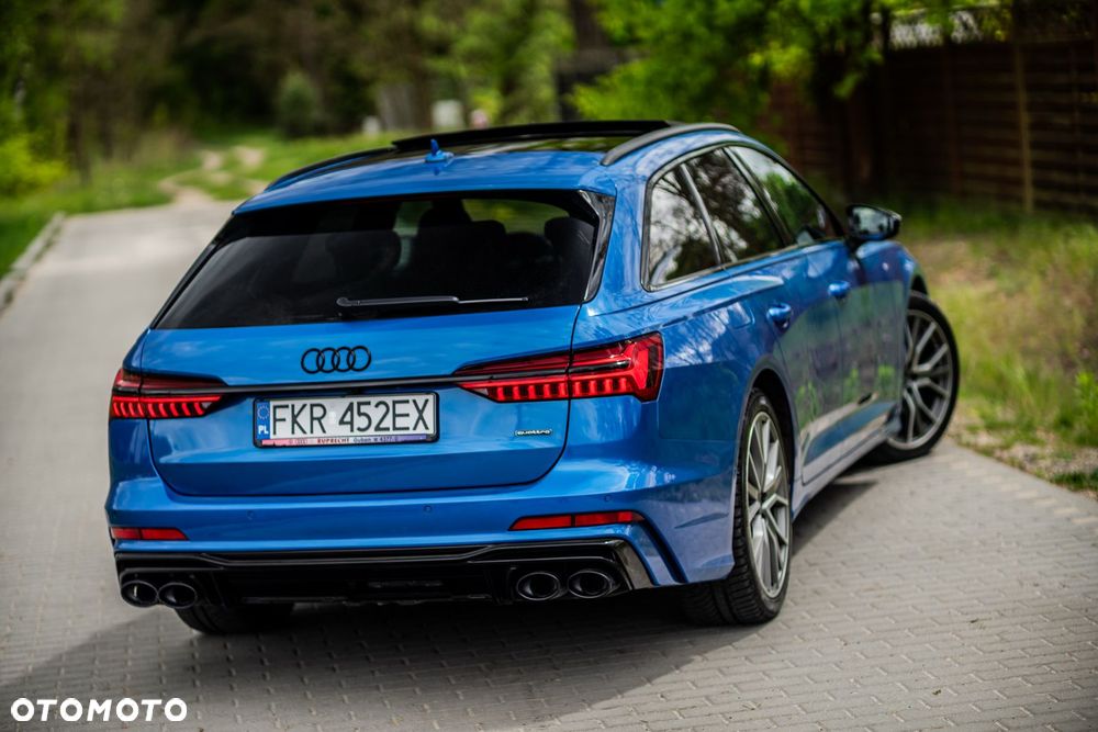 Audi A6 Avant 55 TFSI e quattro S tronic sport - 16