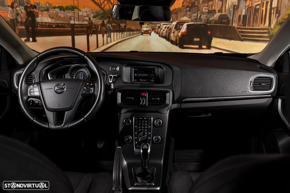 Volvo V40 2.0 D2 Kinetic - 11