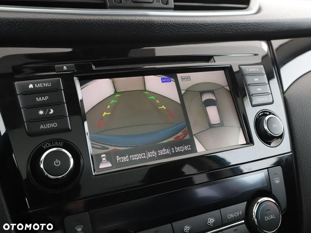 Nissan Qashqai 1.3 DIG-T DCT N-CONNECTA - 26