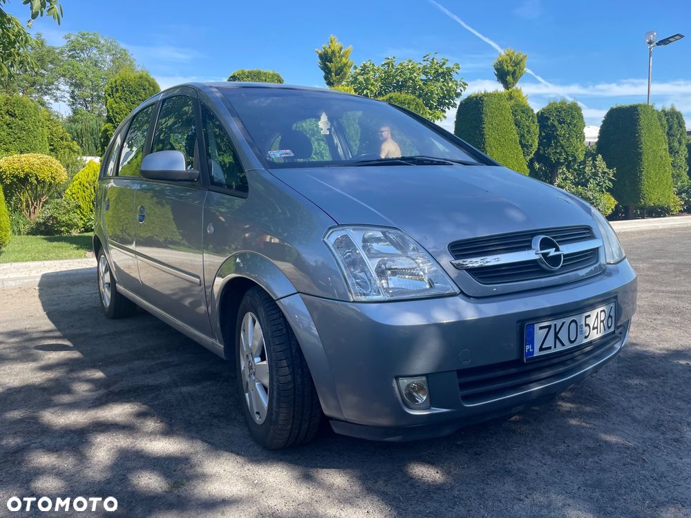 Opel Meriva 1.6 16V (Essentia) - 13
