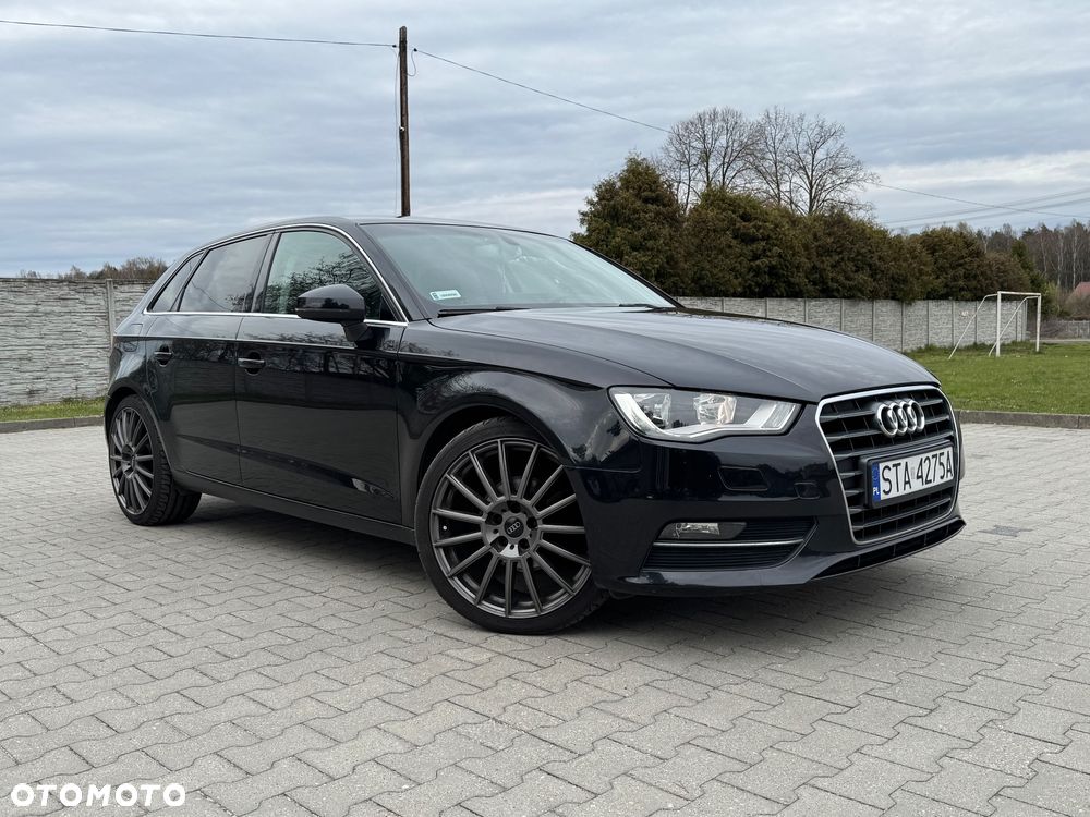 Audi A3 Sportback 1.6 TDI S tronic Ambition - 4