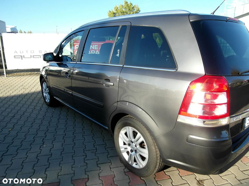 Opel Zafira 1.8 Innovation - 16