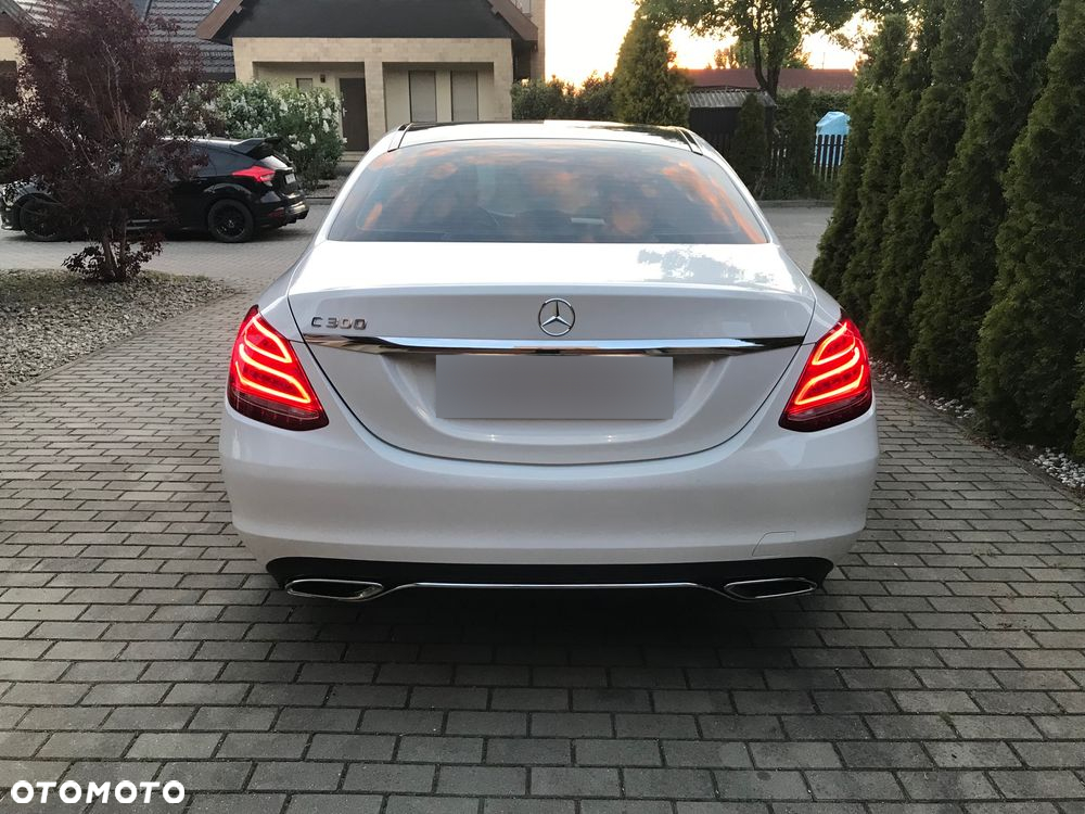 Mercedes-Benz Klasa C 300 7G-TRONIC Avantgarde - 6