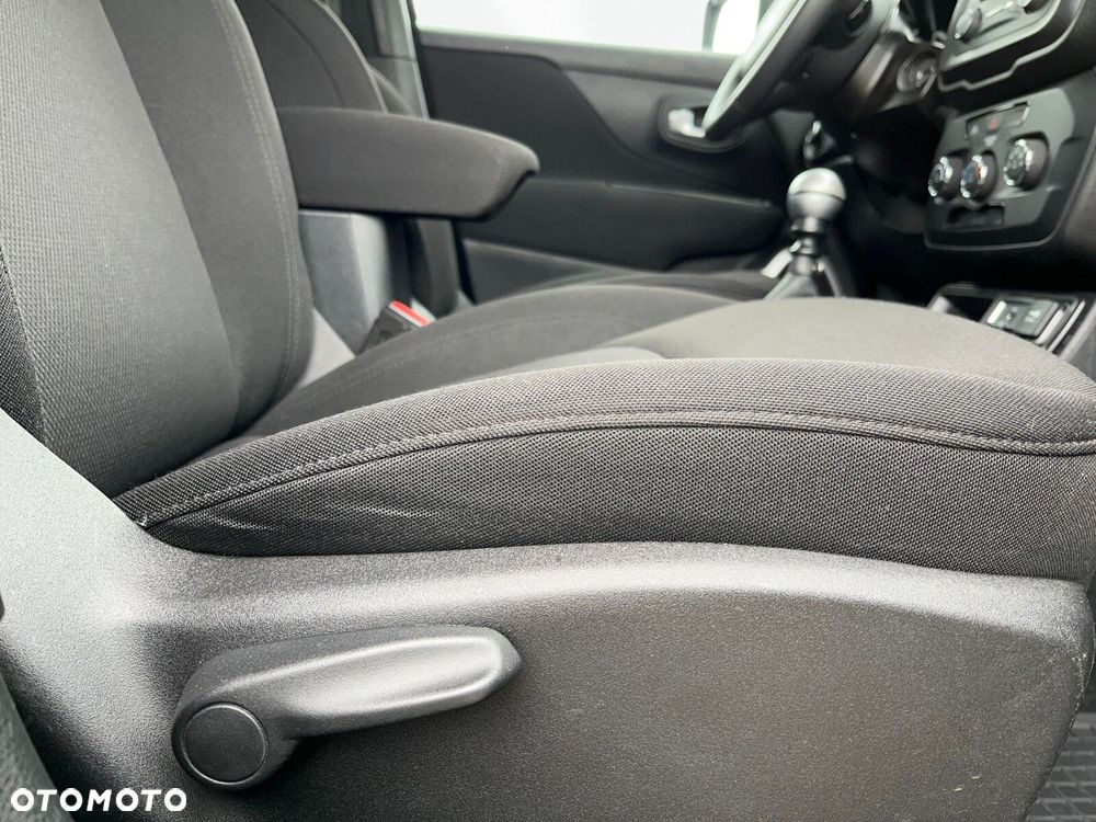 Jeep Renegade - 20