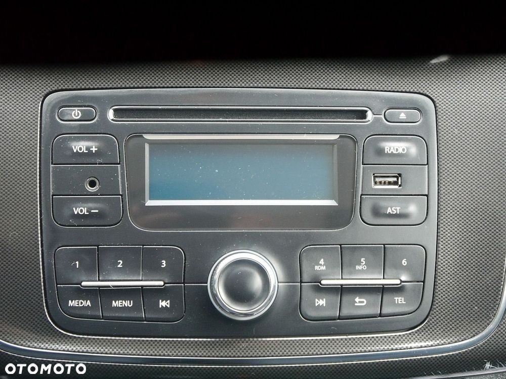 Dacia Sandero SCe 75 Acces - 17