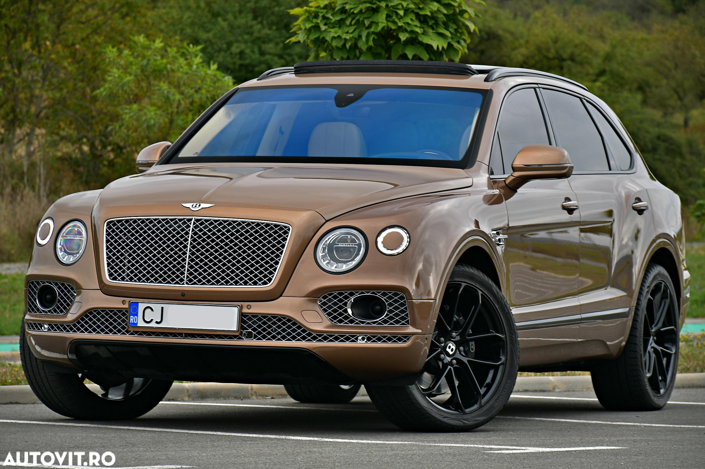 Bentley Bentayga W12 Mulliner - 2