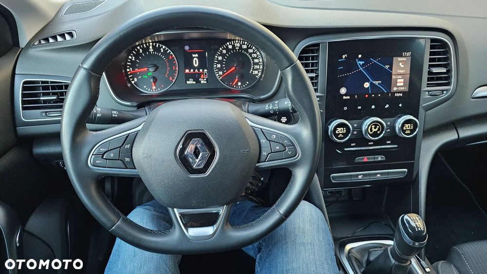 Renault Megane TCe 115 GPF ZEN - 32