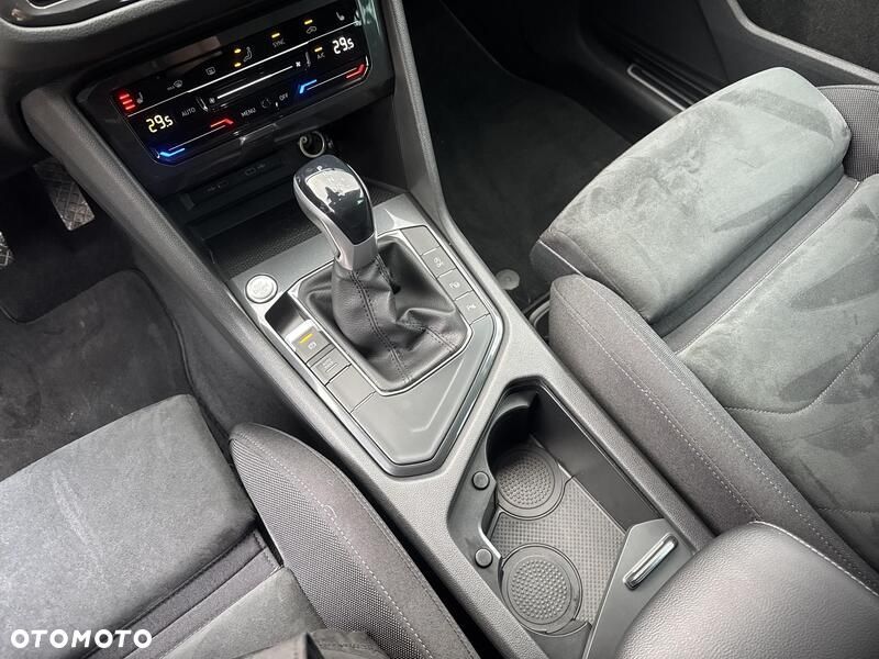 Volkswagen Tiguan 1.5 TSI EVO Elegance DSG - 17