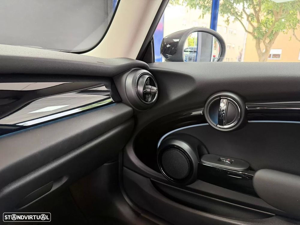 MINI 3 Portas Cooper SE Premium Essential - 20