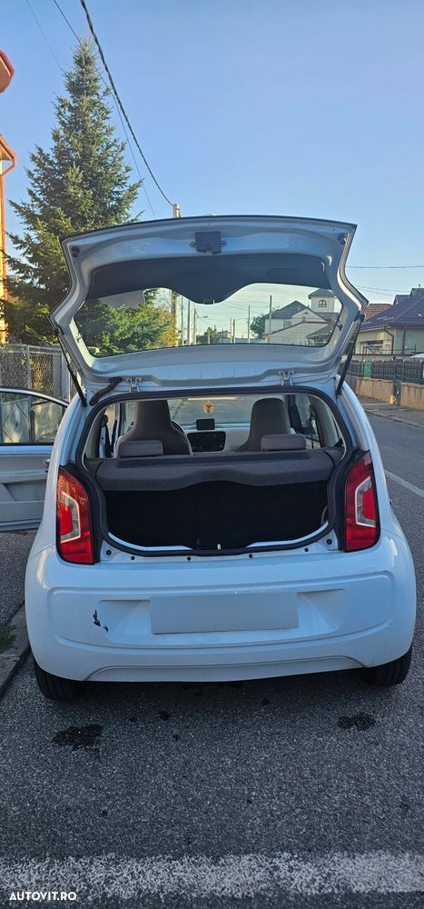 Volkswagen up! - 6