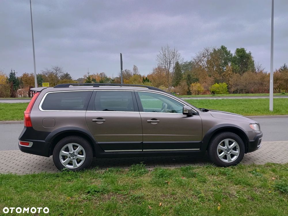 Volvo XC 70 - 3