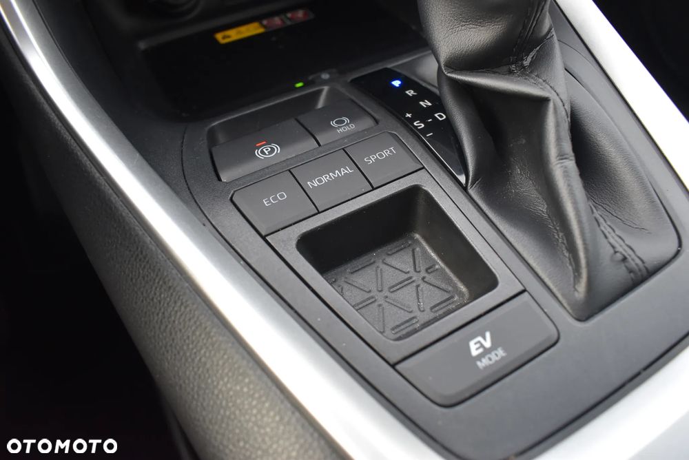 Toyota RAV4 2.5 Hybrid Comfort 4x2 - 27