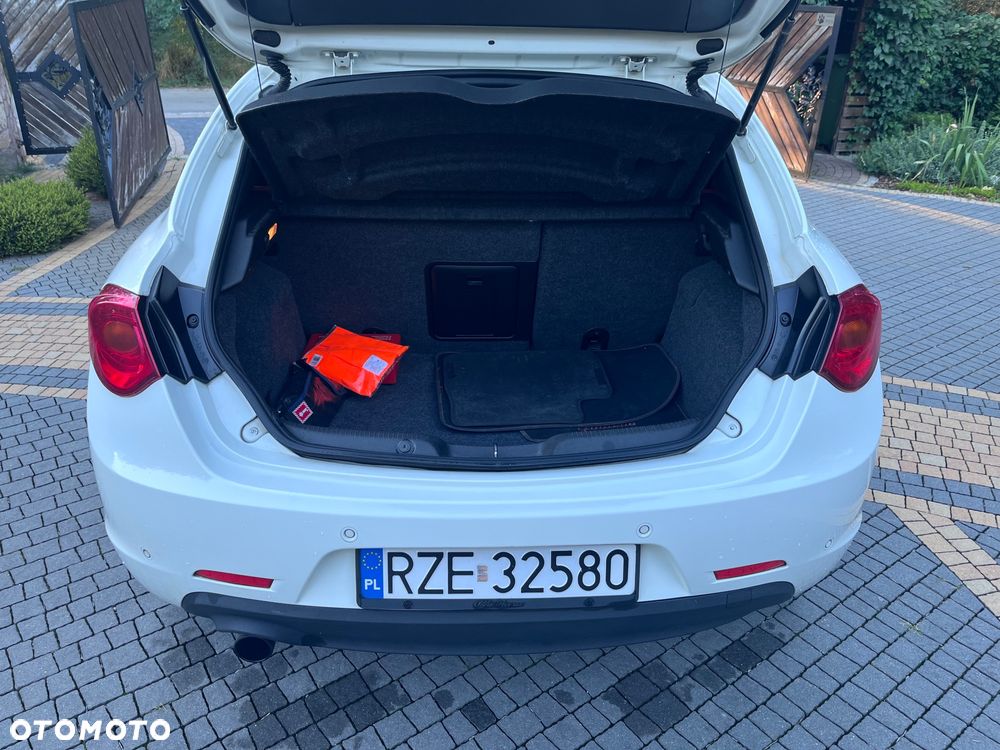 Alfa Romeo Giulietta 1.4 TB MultiAir Distinctive TCT - 16
