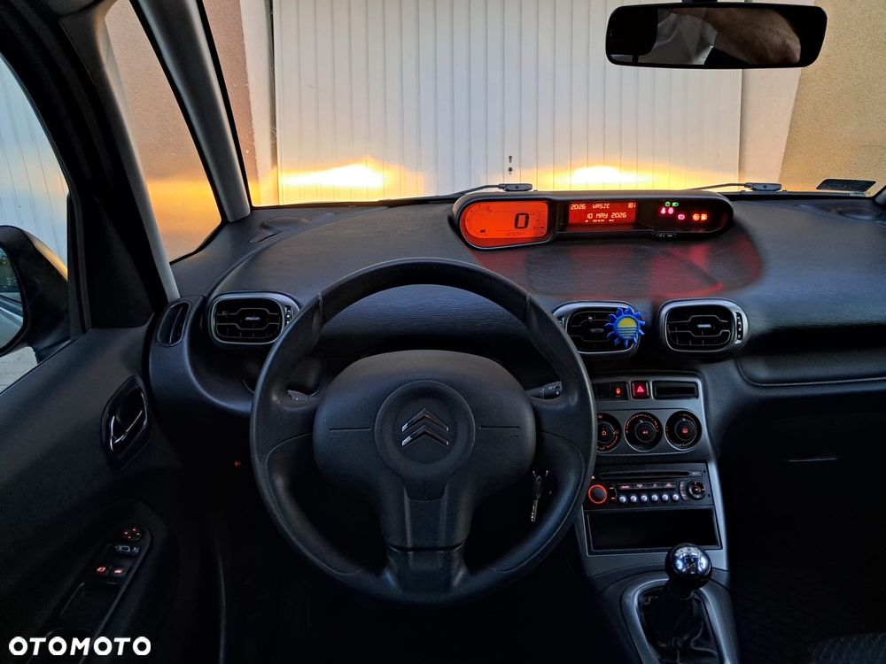 Citroën C3 Picasso 1.4i Attraction - 14