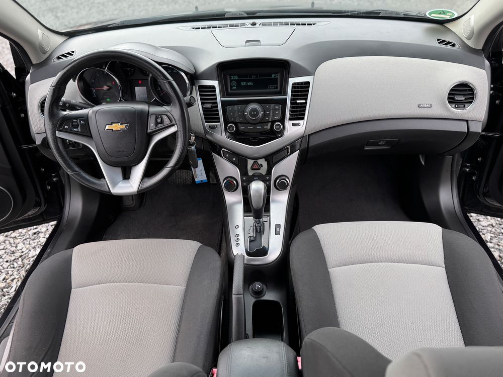 Chevrolet Cruze 1.8 Automatik LTZ - 10