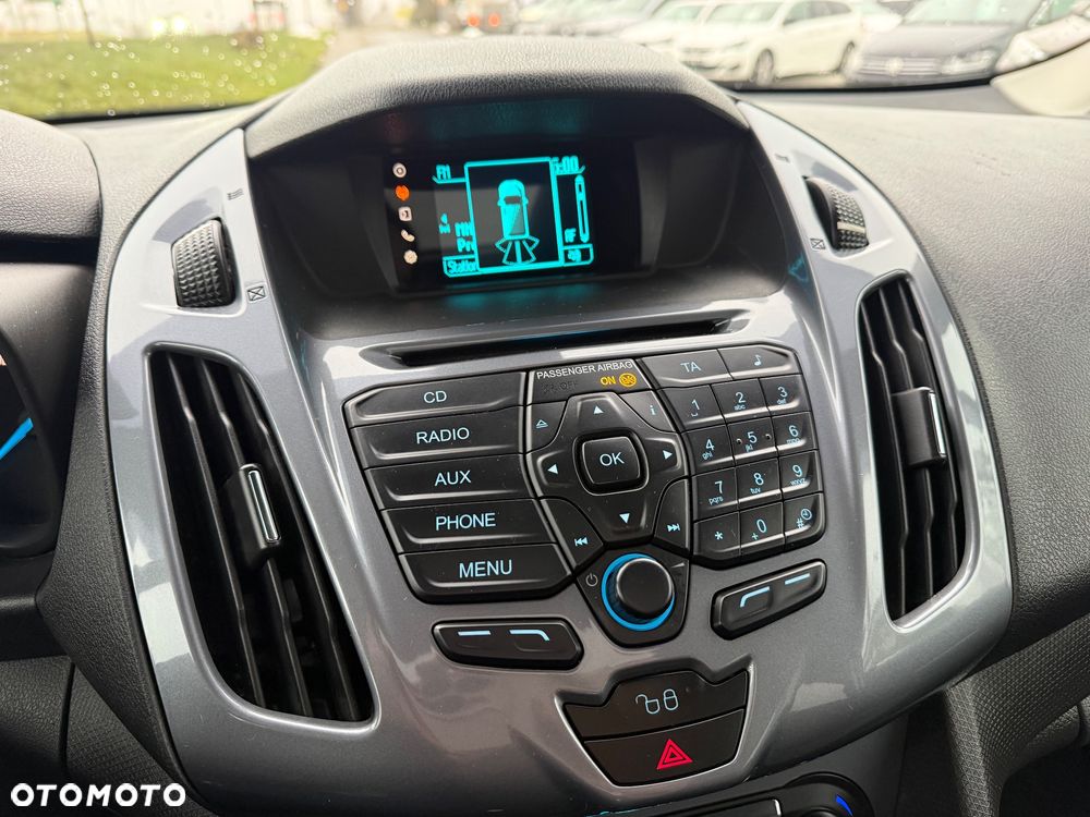 Ford Tourneo Connect - 16