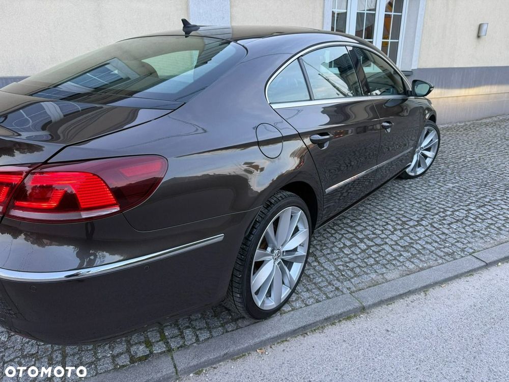 Volkswagen Passat CC 2.0 TSI DSG - 11