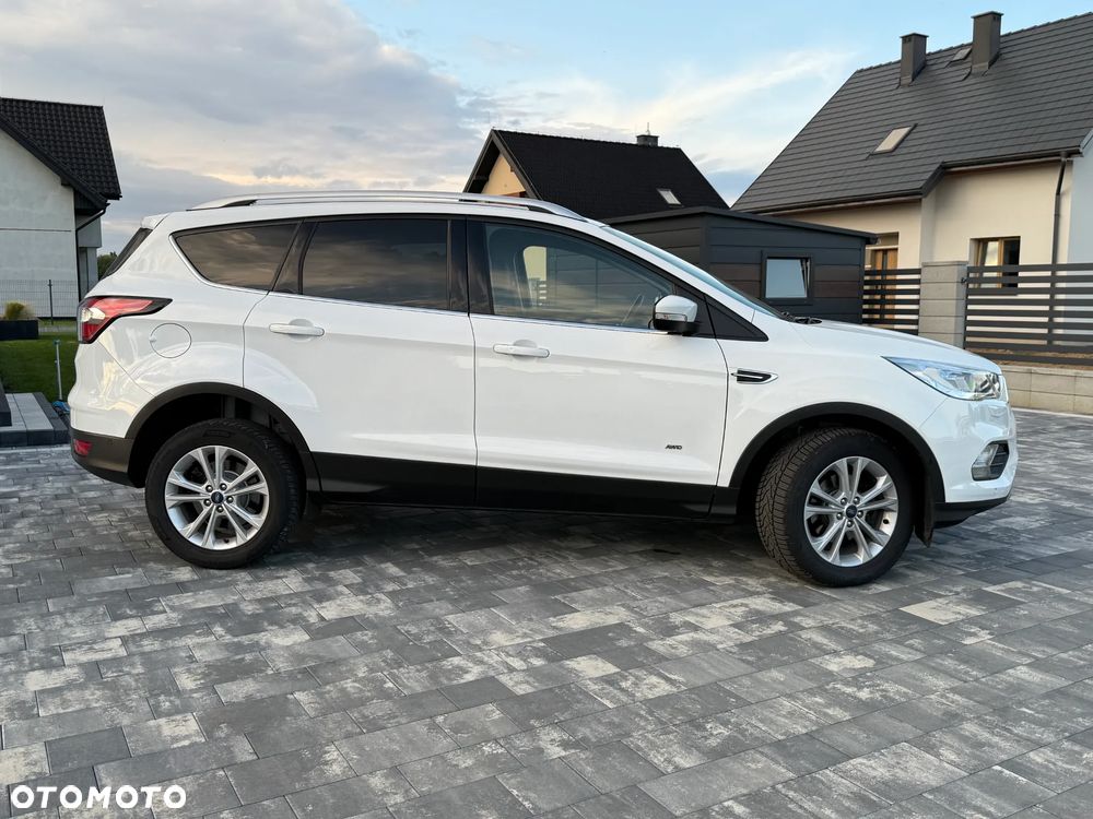 Ford Kuga 2.0 TDCi AWD Titanium - 12