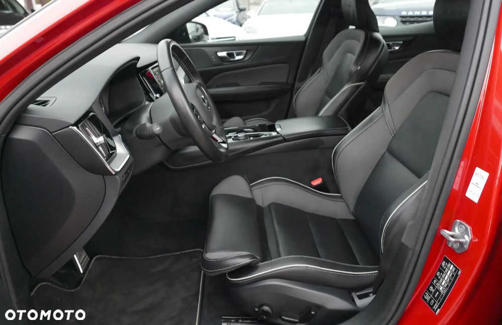 Volvo S60 ver-t8-recharge-awd-geartronic-rdesign - 10