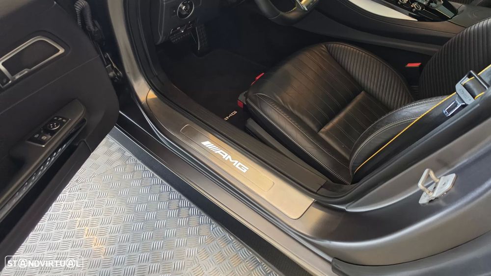 Mercedes-Benz AMG GT S Speedshift 7G-DCT - 37