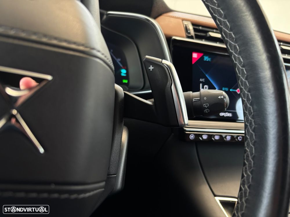 DS DS7 Crossback E-Tense Performance Line+ EAT8 - 12
