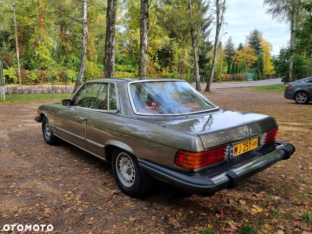 Mercedes-Benz SLC - 24