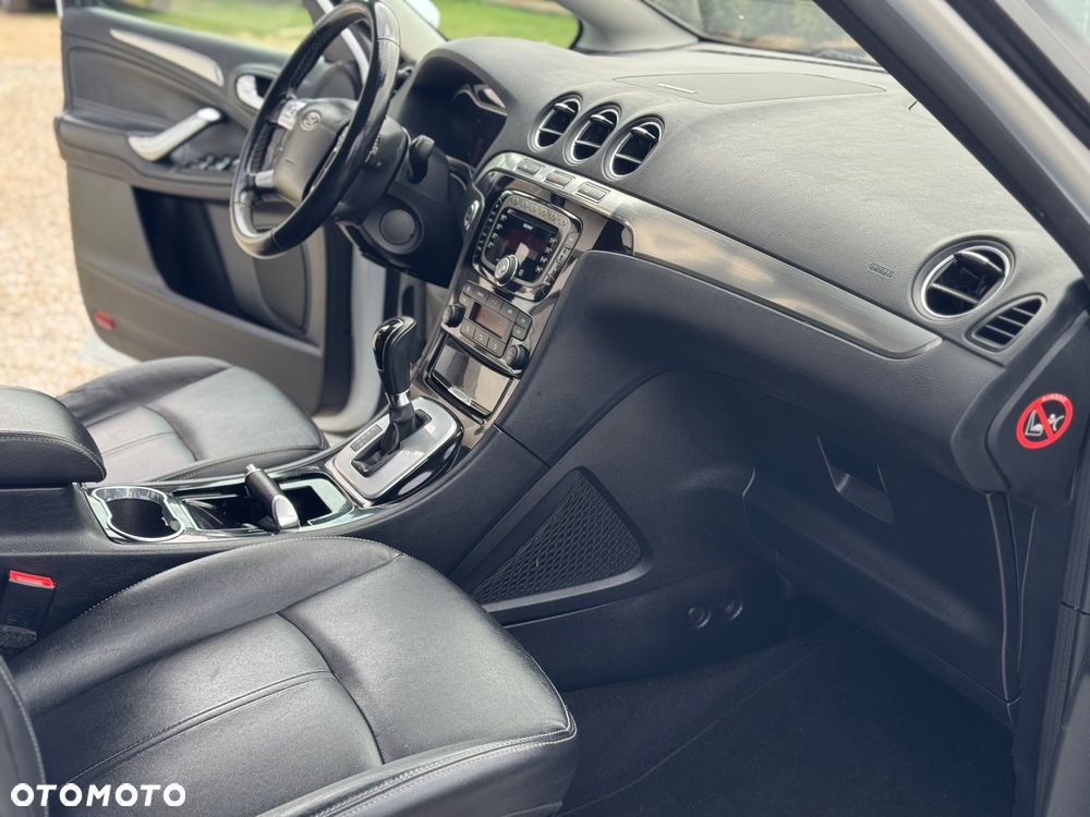 Ford S-Max 2.2 TDCi DPF Durashift-6-tronic Titanium - 27