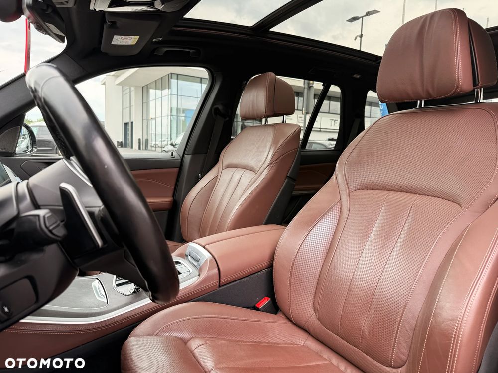 BMW X5 xDrive40d - 29