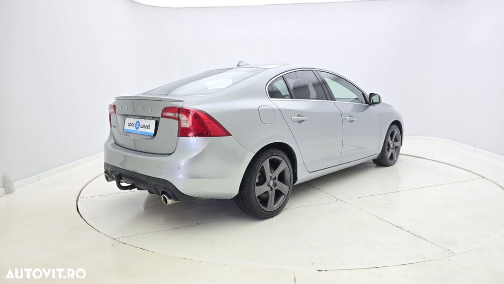 Volvo S60 - 6