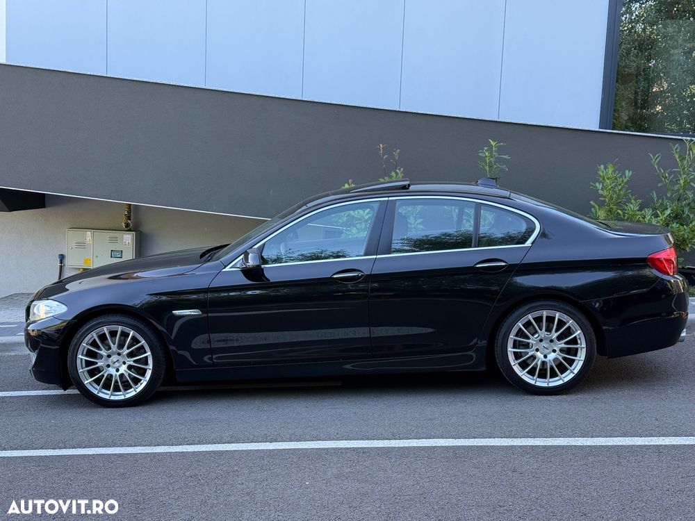 BMW Seria 5 520d Aut. Modern Line - 8
