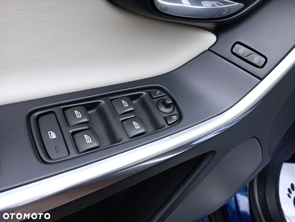 Volvo XC 60 D3 Geartronic Ocean Race - 29